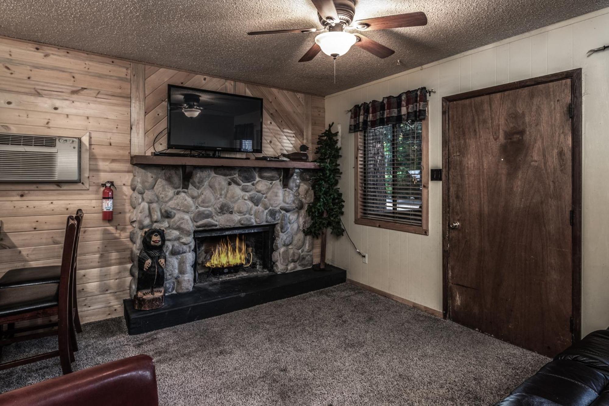 Upper Canyon Inn & Cabins Ruidoso Εξωτερικό φωτογραφία