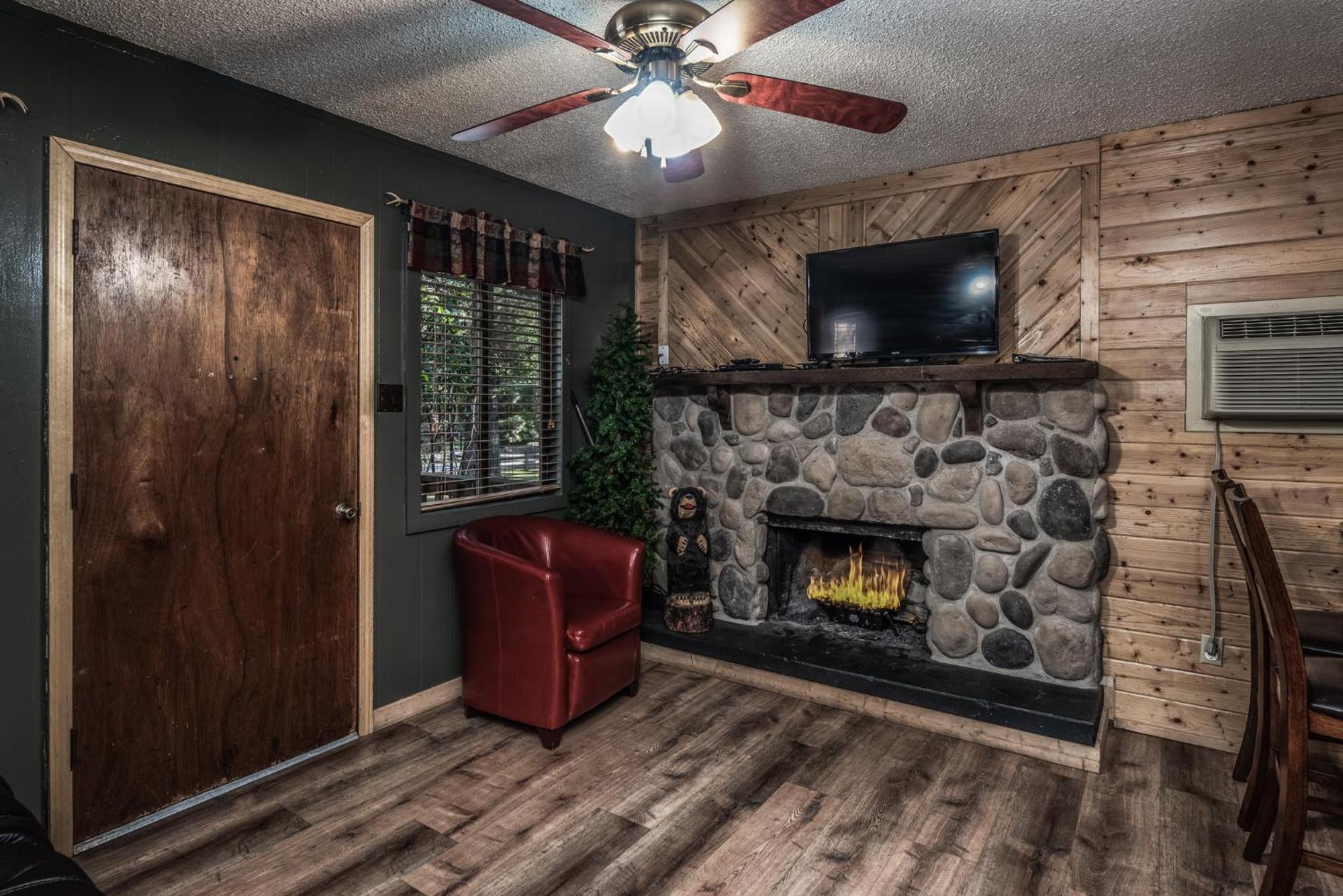 Upper Canyon Inn & Cabins Ruidoso Εξωτερικό φωτογραφία